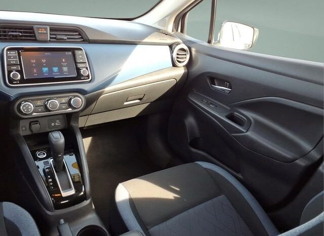 
 Nissan Versa full									