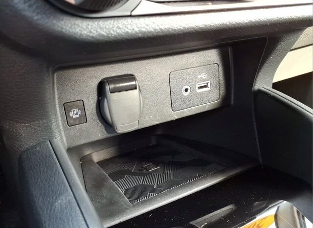 
 Nissan Versa full									