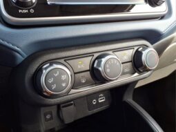 
 Nissan Versa full									