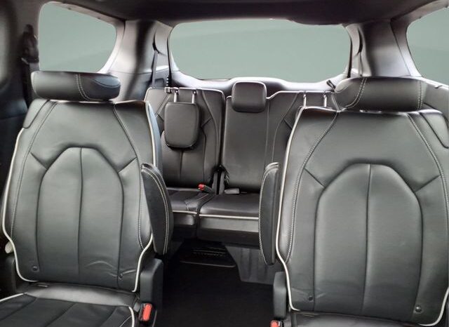 
 Chrysler Pacifica full									