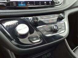 Chrysler Pacifica full