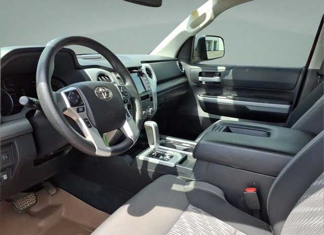 
 Toyota Tundra full									