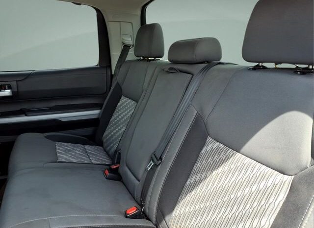 
 Toyota Tundra full									