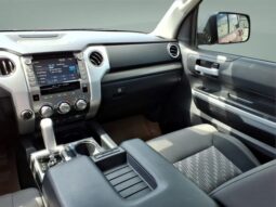 
 Toyota Tundra full									