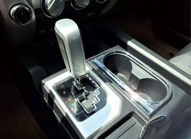 
 Toyota Tundra full									