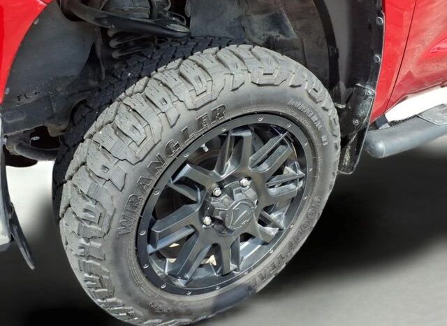 
 Toyota Tundra full									