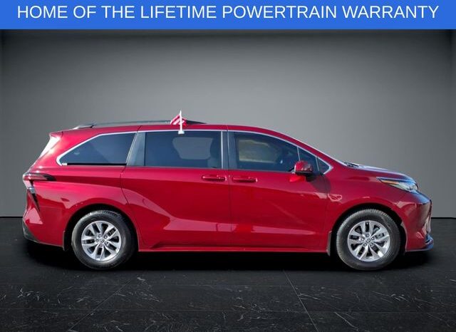 
 Toyota Sienna full									