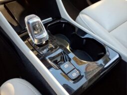 
 Volvo XC40 full									