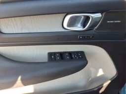 
 Volvo XC40 full									