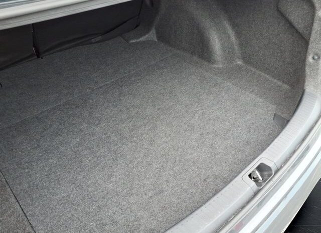 
 Toyota Corolla full									