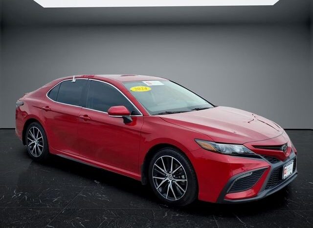 
 Toyota Camry full									