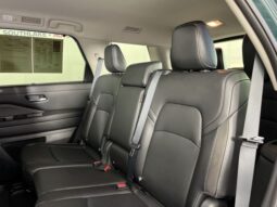 Nissan Pathfinder full