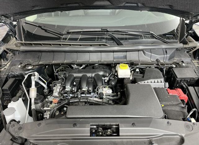 
 Nissan Pathfinder full									
