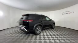 
 Nissan Pathfinder full									