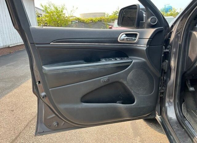 
 Jeep Grand Cherokee full									
