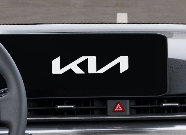 
 Kia Carnival Hybrid full									