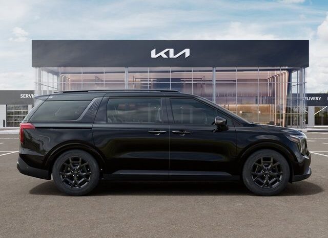 
 Kia Carnival Hybrid full									