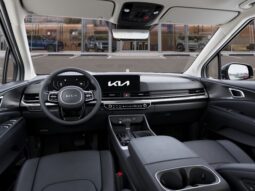 Kia Carnival full