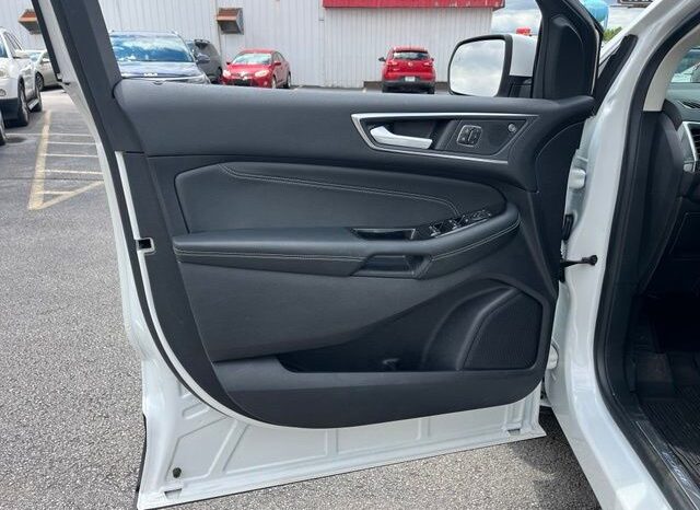 
 Ford Edge full									