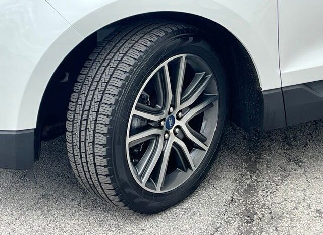 
 Ford Edge full									