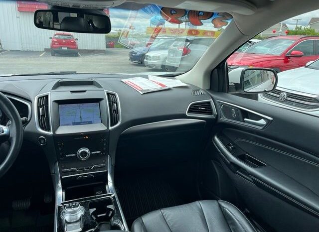 
 Ford Edge full									