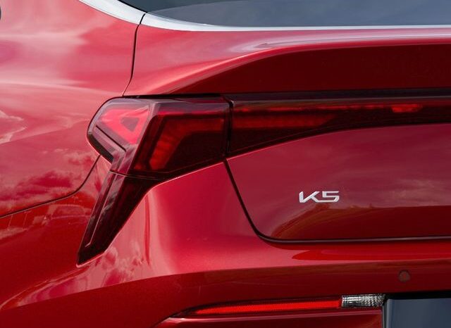 
 Kia K5 full									