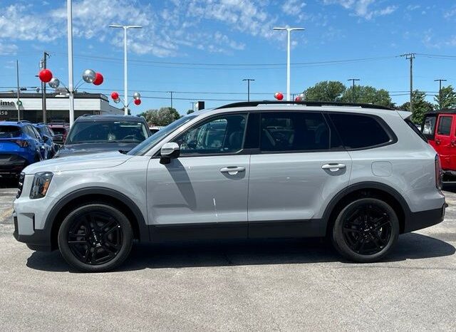 
 Kia Telluride full									