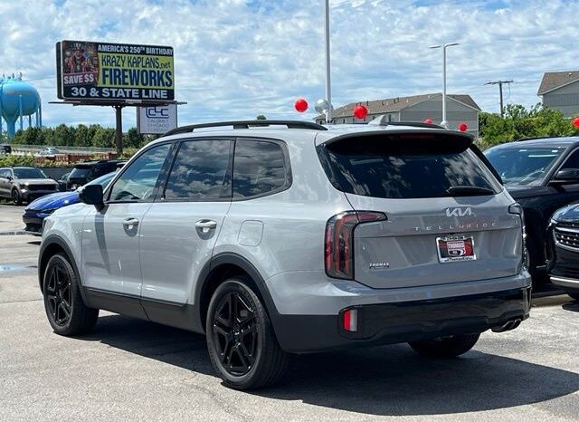 
 Kia Telluride full									