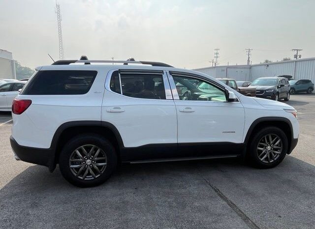 
 GMC Acadia full									