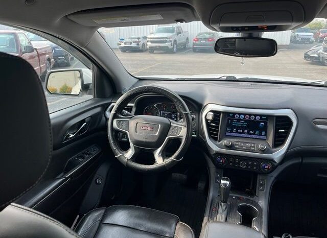
 GMC Acadia full									