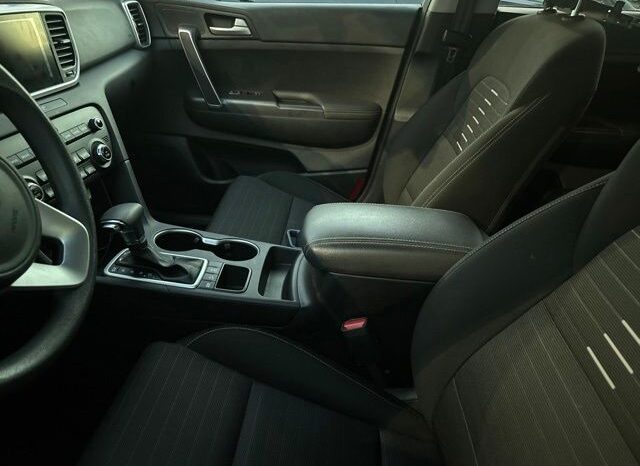
 Kia Sportage full									