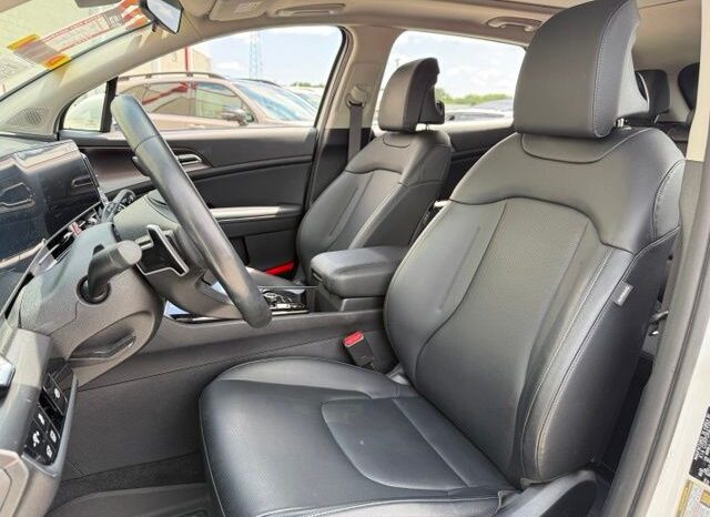 
 Kia Sportage Hybrid full									