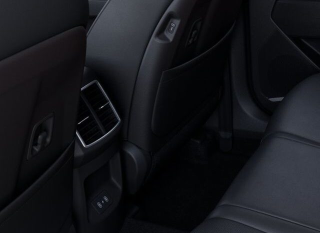 
 Kia Sportage Hybrid full									
