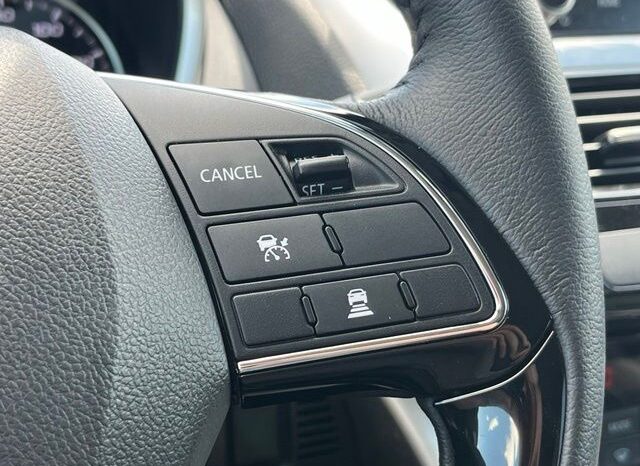 
 Mitsubishi Eclipse Cross full									