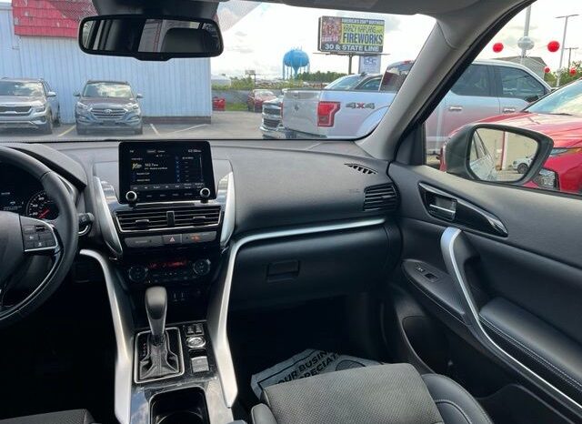 
 Mitsubishi Eclipse Cross full									
