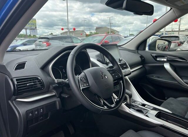 
 Mitsubishi Eclipse Cross full									