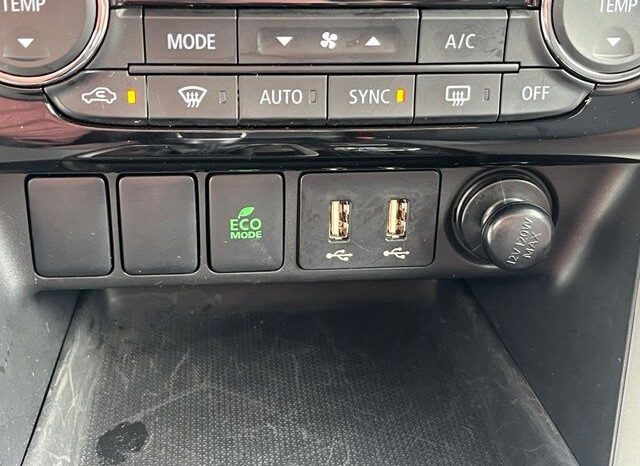 
 Mitsubishi Eclipse Cross full									