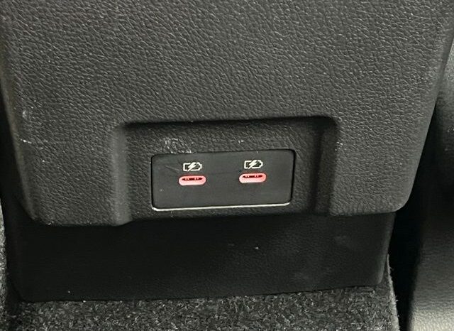 
 Mitsubishi Eclipse Cross full									