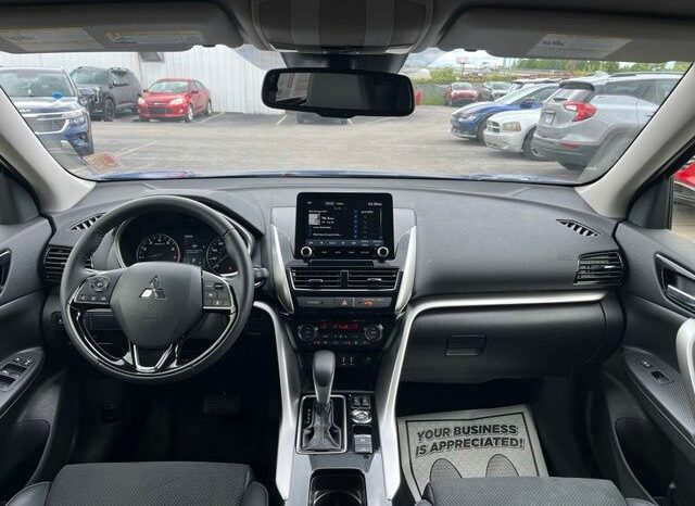 
 Mitsubishi Eclipse Cross full									