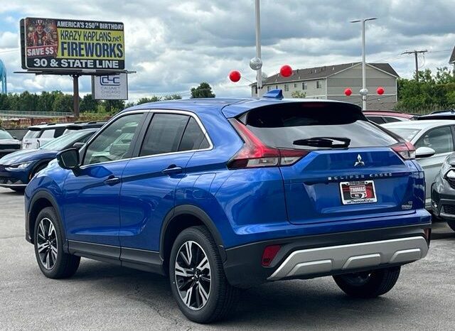 
 Mitsubishi Eclipse Cross full									