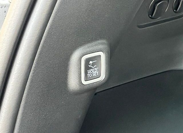 
 Jeep Cherokee full									