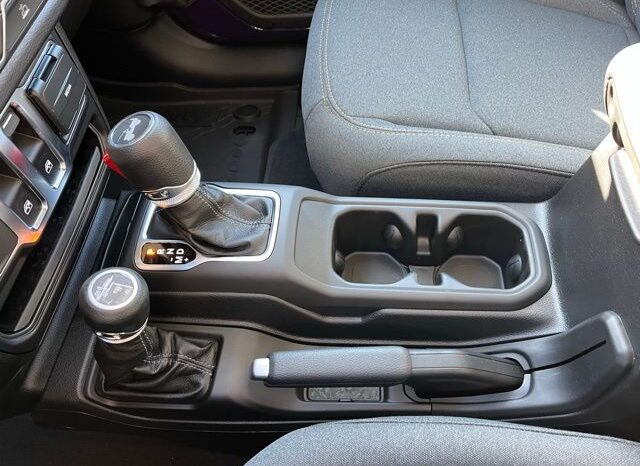 
 Jeep Wrangler full									