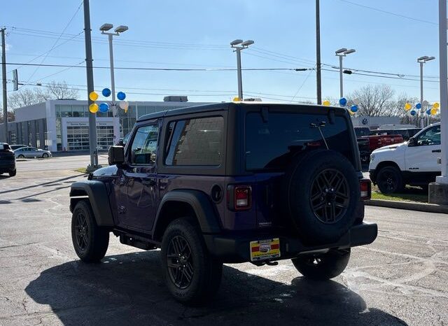 
 Jeep Wrangler full									