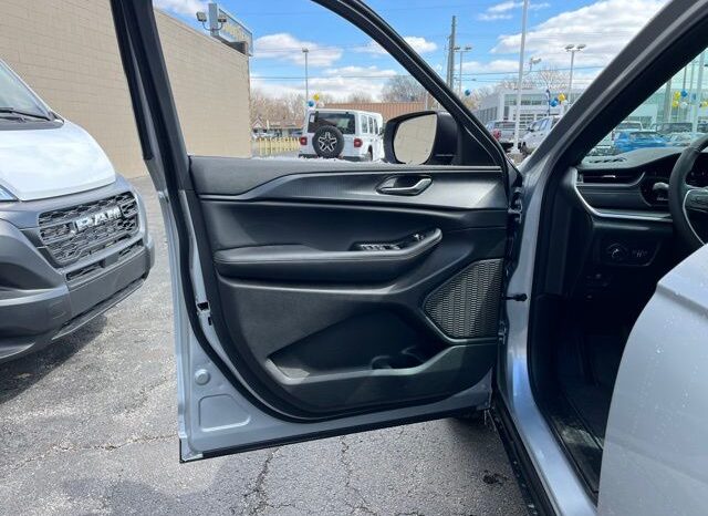 
 Jeep Grand Cherokee L full									