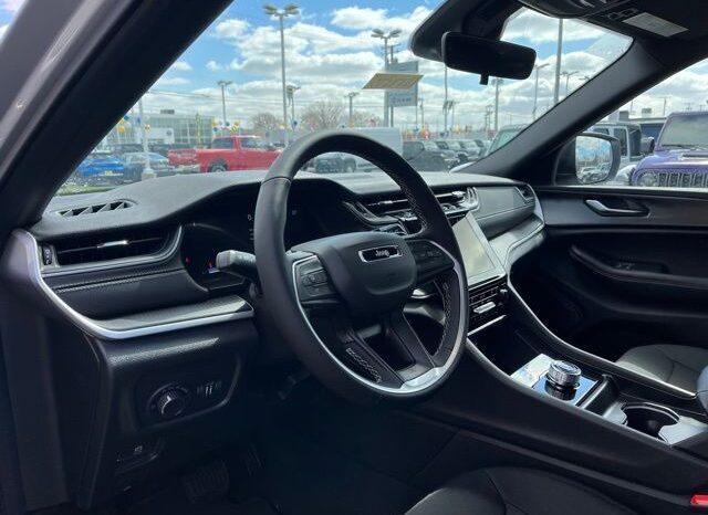 
 Jeep Grand Cherokee L full									