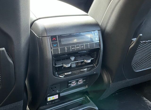 
 Jeep Grand Cherokee L full									