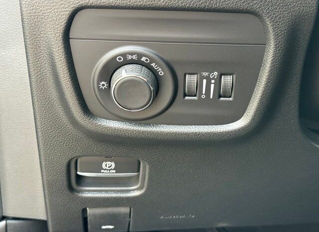 
 Jeep Grand Cherokee L full									