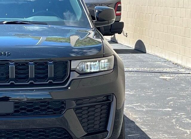 
 Jeep Grand Cherokee L full									