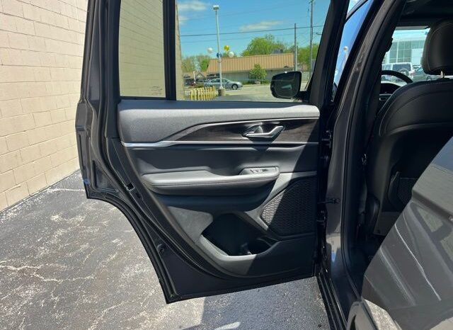 
 Jeep Grand Cherokee full									