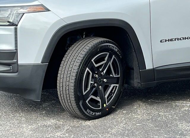 
 Jeep Cherokee full									